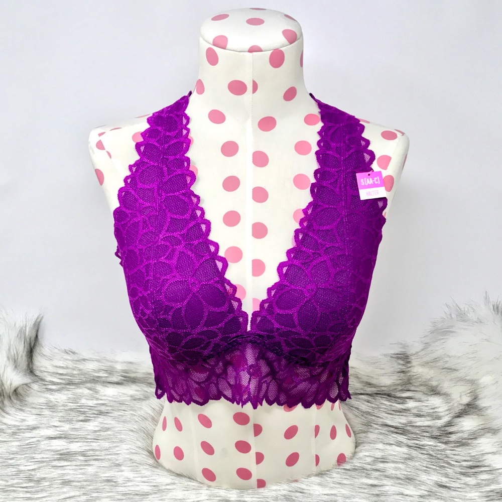 🔥SALE🔥VS PINK Unlined Lace Halter Bralette